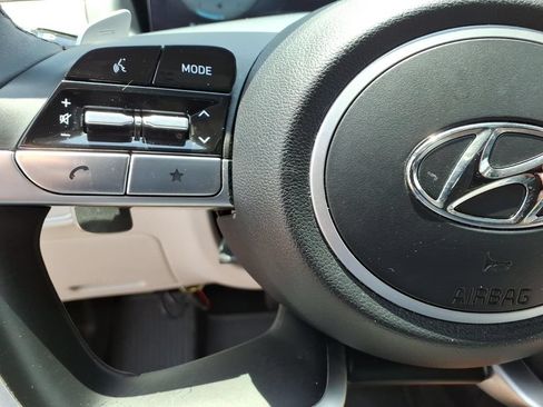 Certified 2024 Hyundai Tucson Limited FWD image 19
