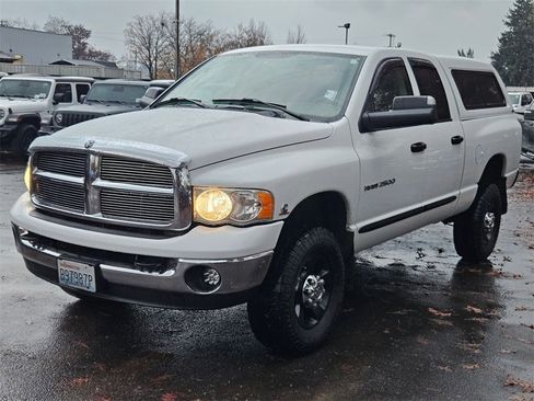 Used 2005 Dodge Ram 2500 Truck SLT w/ Quad Cab Big Horn Value Group image 3