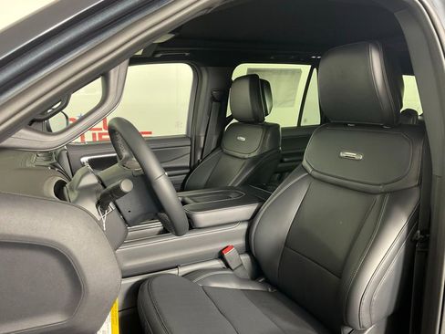 New 2026 Ford Expedition Platinum AWD/4WD image 14