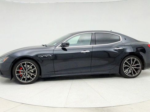 Used 2023 Maserati Ghibli Modena image 8