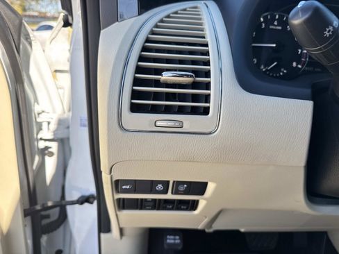 Used 2024 INFINITI QX80 Sensory w/ Cargo Package image 34