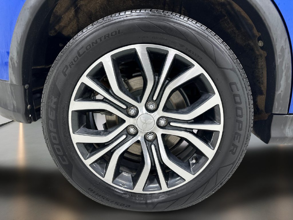 Used 2019 Mitsubishi Outlander Sport ES FWD image 10