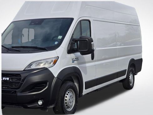 Used 2024 RAM ProMaster 3500 w/ Delivery Van Package image 58