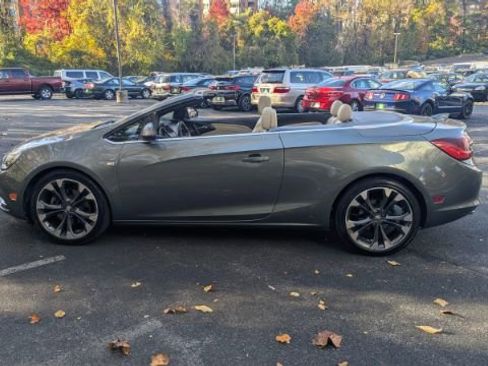 Used 2017 Buick Cascada Premium image 32