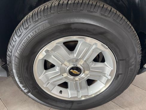 Used 2011 Chevrolet Tahoe LT image 9