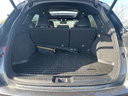 Used 2022 INFINITI QX50 Luxe w/ Appearance Package image 11