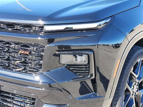 New 2026 Chevrolet Traverse RS w/ LPO, Floor Liner Package image 10
