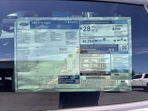 New 2026 Ford Escape ST-Line w/ Tech Pack #1 AWD/4WD image 15