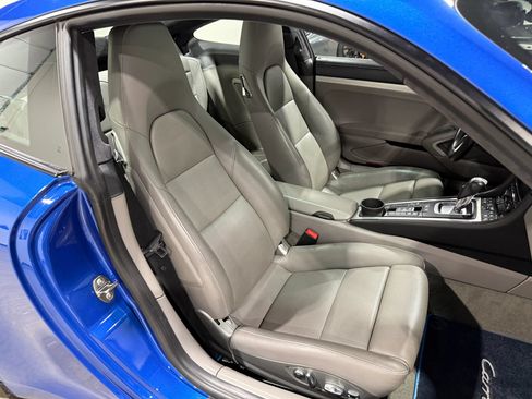Used 2015 Porsche 911 Carrera image 39