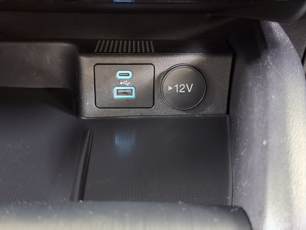 Used 2022 Ford Escape SEL w/ SEL Stealth AWD Package image 53
