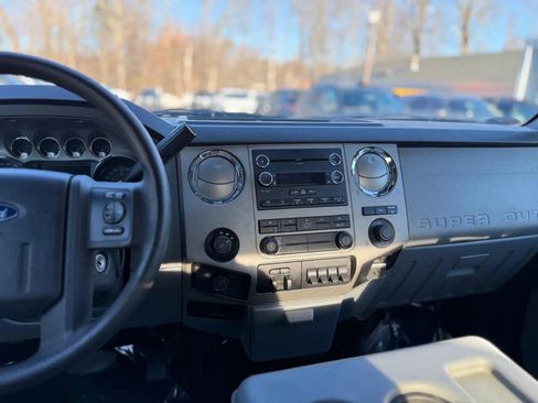 Used 2016 Ford F250 XLT w/ XLT Value Package image 22