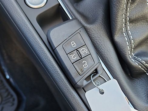 New 2026 Volkswagen Jetta SEL image 20