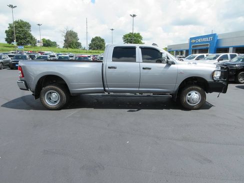 Used 2020 RAM 3500 Tradesman AWD/4WD image 6