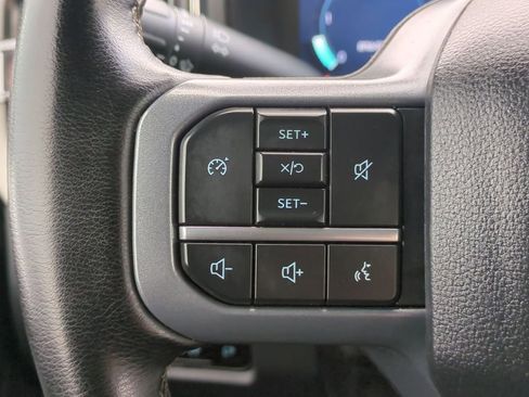 Certified 2025 Ford F350 Lariat w/ Black Appearance Package image 45