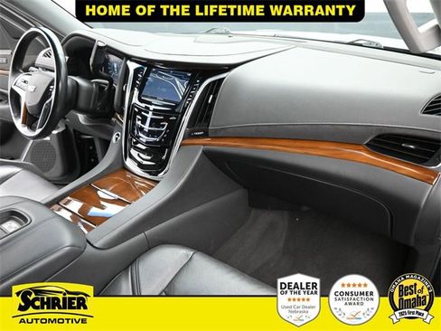 Used 2020 Cadillac Escalade Premium Luxury image 51