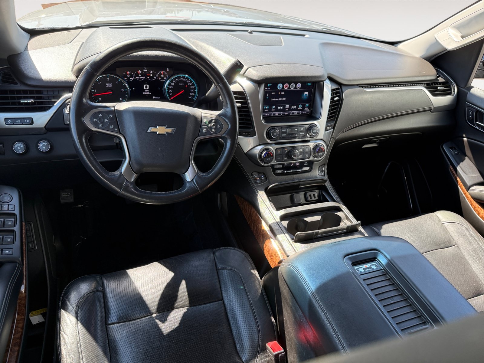 Used 2018 Chevrolet Tahoe Premier AWD/4WD image 15