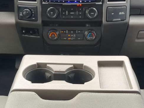 Used 2019 Ford F250 XL w/ STX Appearance Package image 17