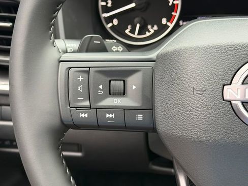 New 2026 Nissan Rogue SV FWD image 13