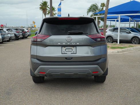 Used 2022 Nissan Rogue S FWD image 6