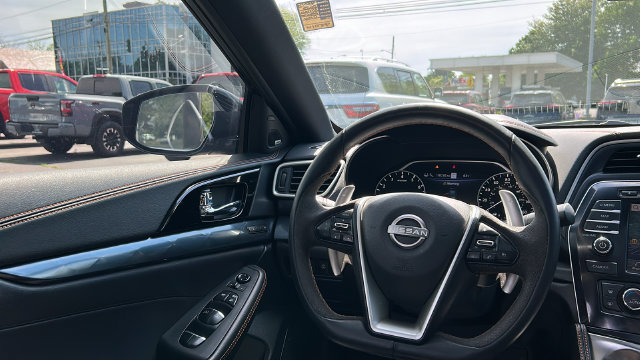 Certified 2023 Nissan Maxima SR w/ Sport Mat Group FWD image 25