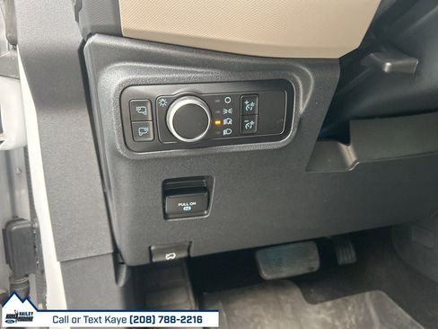 Used 2024 Ford Bronco Wildtrak image 17