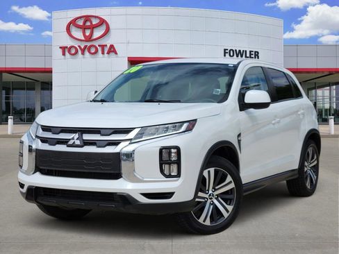 Used 2020 Mitsubishi Outlander Sport ES FWD image 1