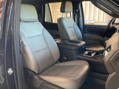 Used 2024 Chevrolet Tahoe LT RWD image 24
