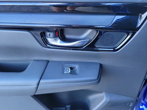 Used 2023 Honda CR-V EX-L image 25