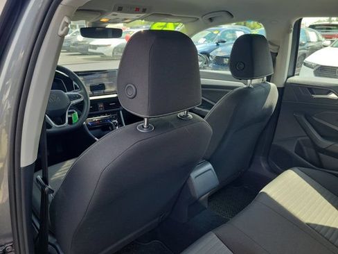 Certified 2025 Volkswagen Jetta S FWD image 12