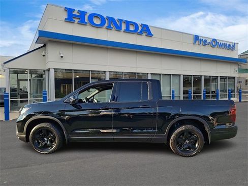 Certified 2022 Honda Ridgeline Black Edition image 7