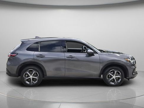 Certified 2025 Honda HR-V EX-L image 3