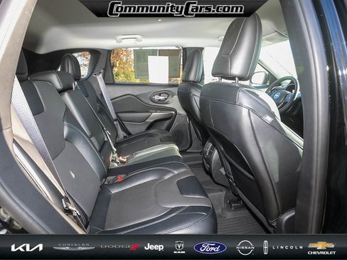 Used 2022 Jeep Cherokee Latitude Lux image 22