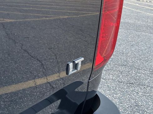 Used 2017 Chevrolet Colorado LT w/ LT Convenience Package AWD/4WD image 12