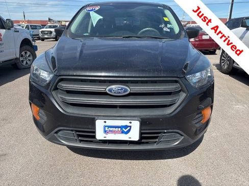 Used 2019 Ford Escape S image 11