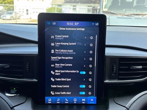 Used 2020 Ford Explorer ST w/ Premium Technology Package image 27