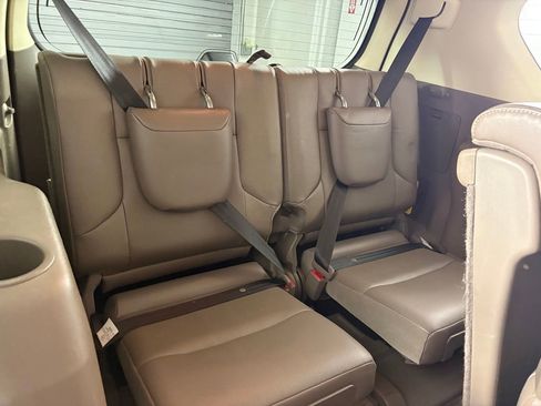 Used 2016 Lexus GX 460 w/ Premium Package AWD/4WD image 32