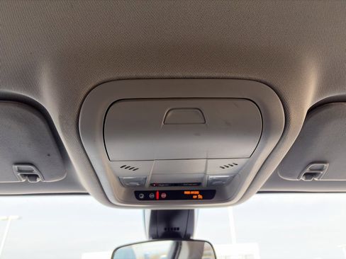 Used 2023 GMC Acadia SLE w/ Driver Convenience Package image 24