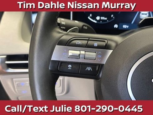 Used 2025 Hyundai Tucson Limited AWD/4WD image 24