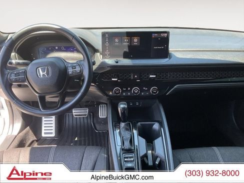 Used 2023 Honda Accord Sport image 10