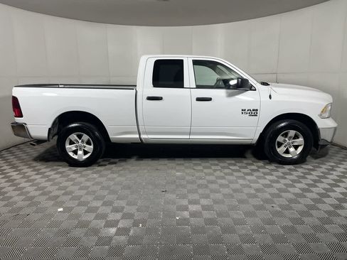 Used 2024 RAM 1500 Classic SLT image 9