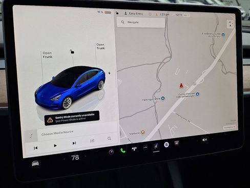 Used 2022 Tesla Model 3 image 23