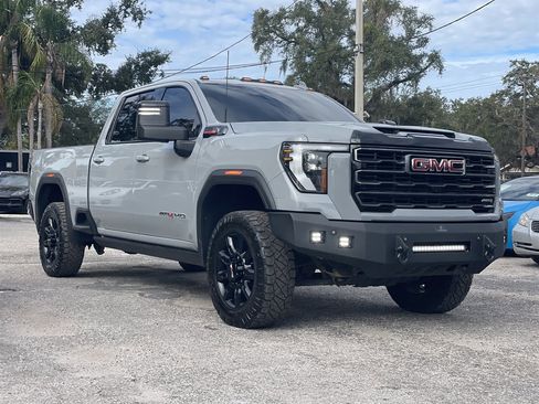 Used 2024 GMC Sierra 2500 AT4 w/ AT4 Premium Plus Package image 19