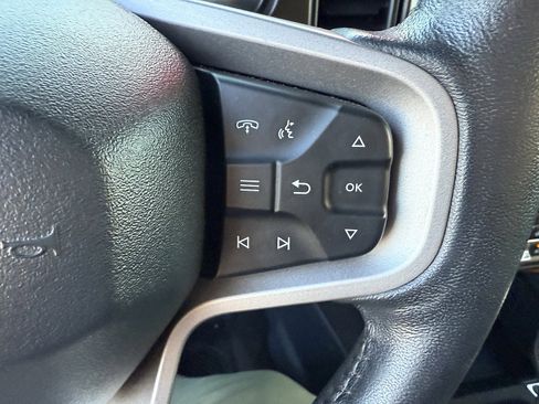 Used 2021 Ford Bronco Badlands image 19