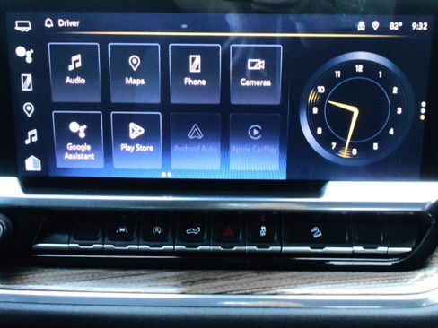 Used 2023 Chevrolet Silverado 1500 LT w/ Z71 Off-Road Package image 21