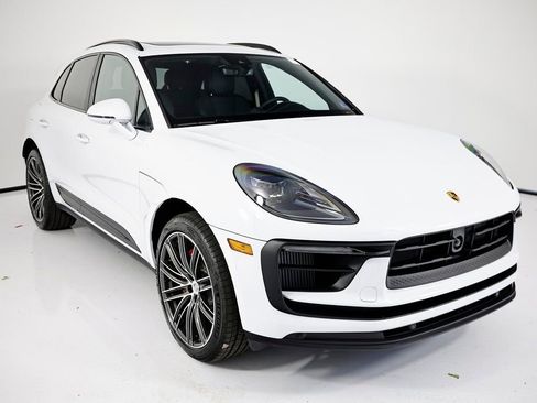 New 2026 Porsche Macan S AWD/4WD image 7