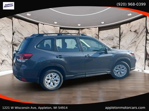 Used 2021 Subaru Forester AWD/4WD image 8
