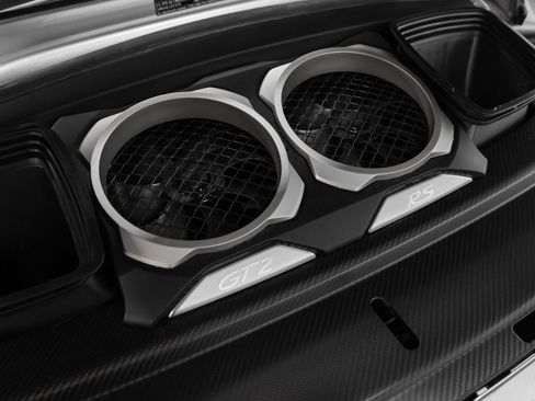 Certified 2019 Porsche 911 GT2 RS image 39