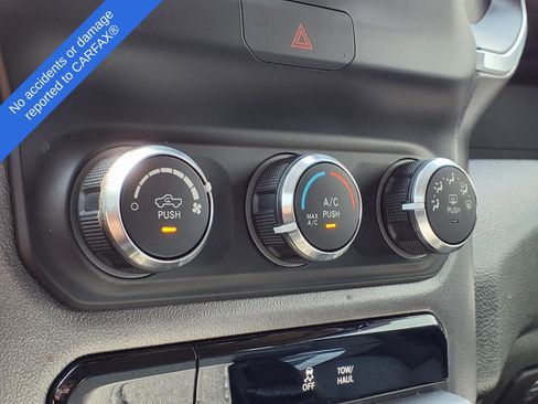 Used 2019 RAM 1500 Big Horn AWD/4WD image 27