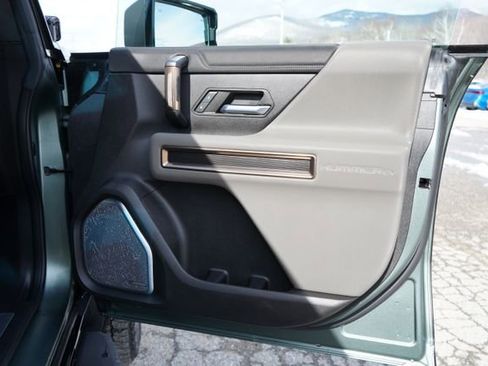Used 2024 GMC Hummer EV 3X w/ LPO, Illumination Package AWD/4WD image 84