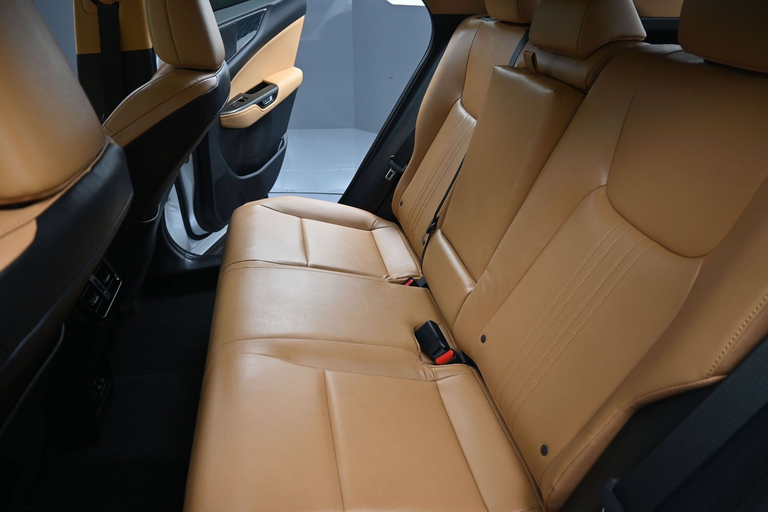Used 2024 Lexus NX 350 AWD image 34